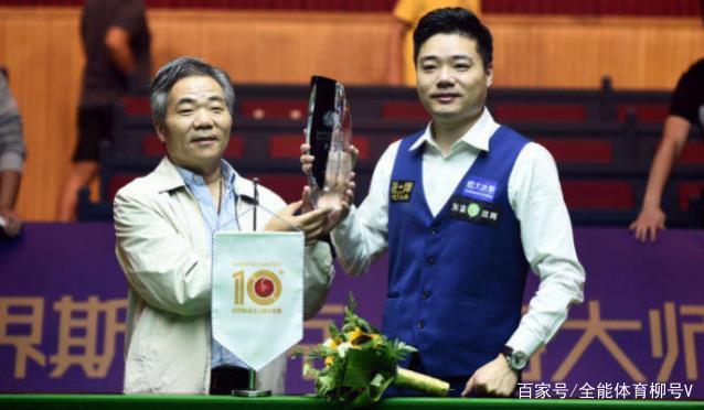 或通过阵容 或通过阵容