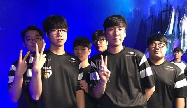 中外野的深 中外野的深